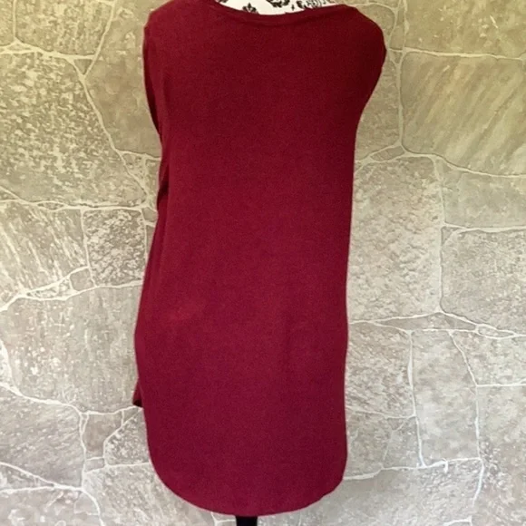 Women’s Old Navy Shirt - Picture 4 of 8